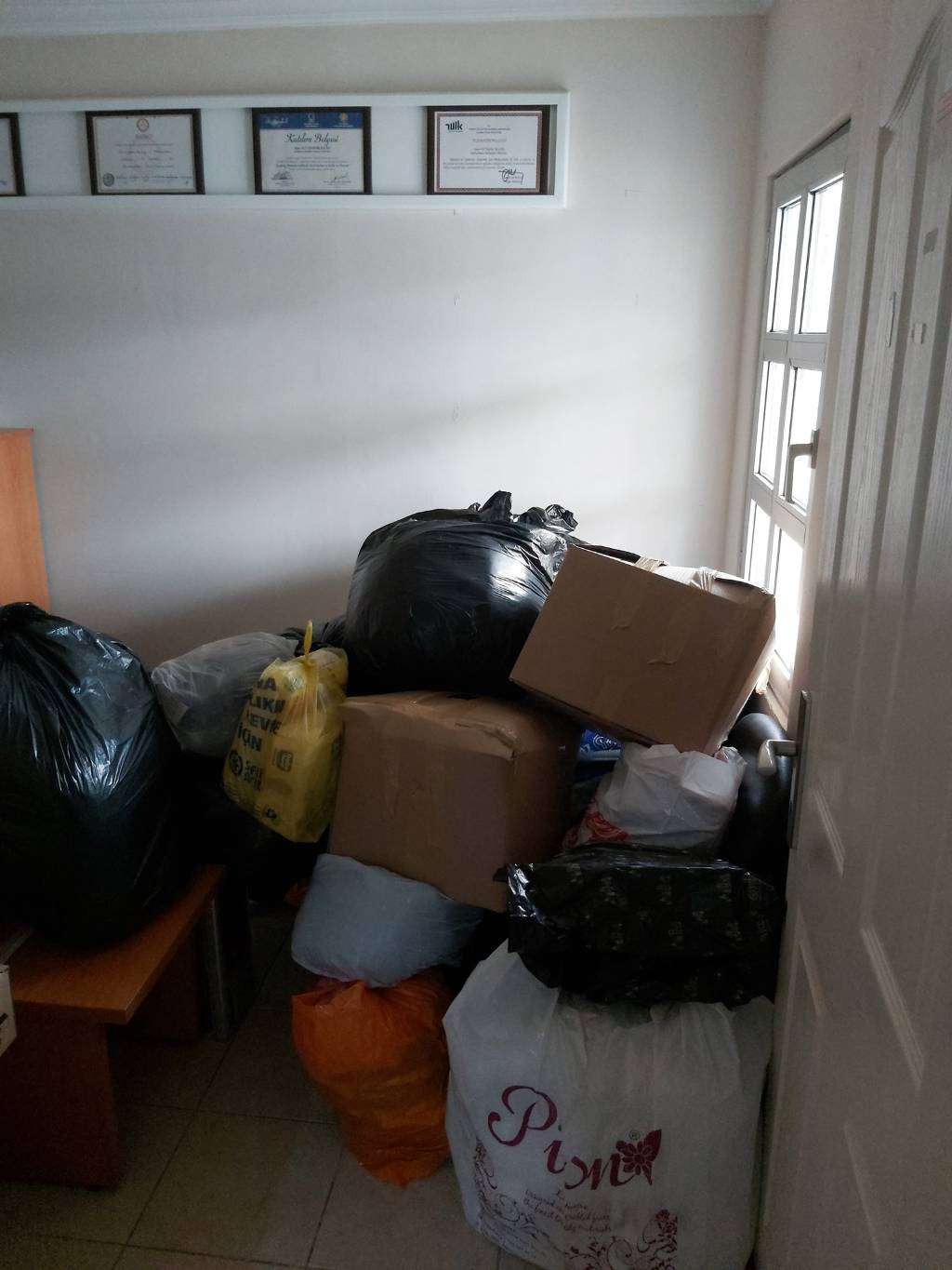 Depremzede Yardımları