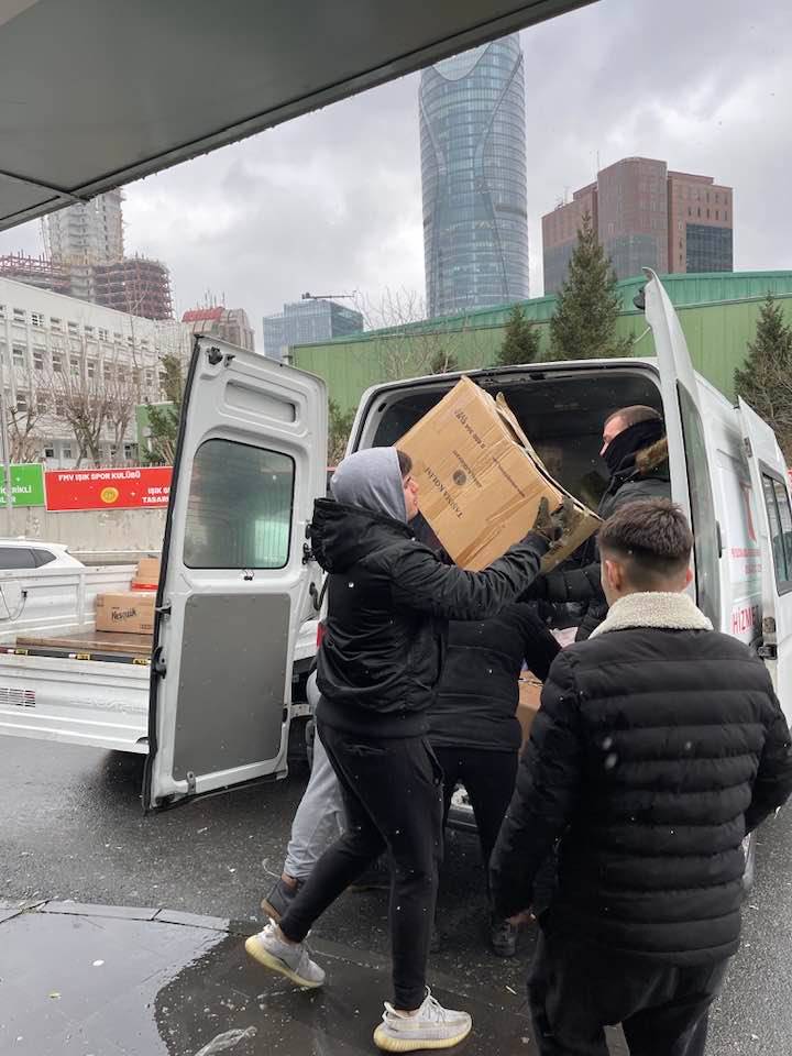 Depremzede Yardımları