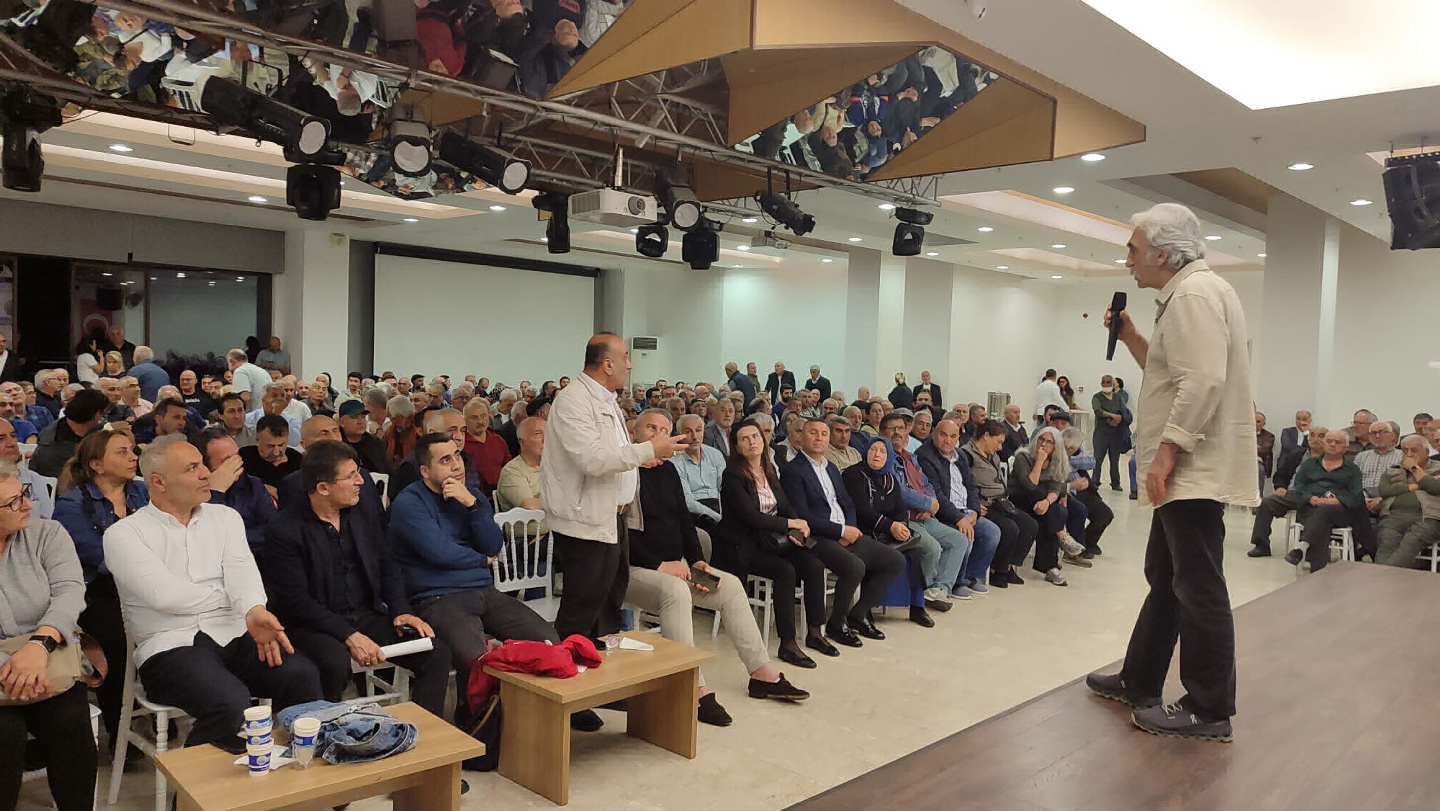 Mahalle Sakinleri İle Toplantı