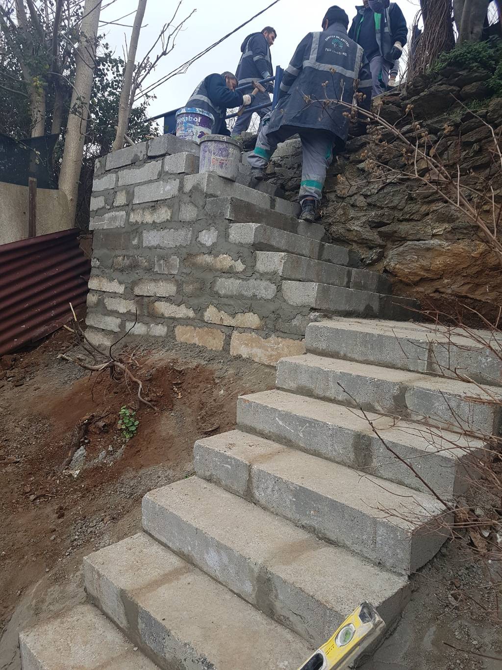 Kaleli Sokak ve Tatlınar Sokak Bağlantı Merdiveni Yapıldı