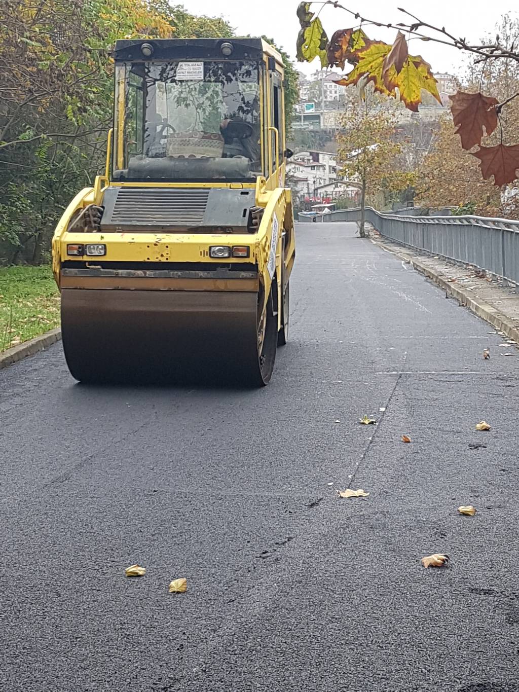 Küçükdere sokak, Dere Kenarındaki Kullanılmayan Yolun Asfaltını Yaptık