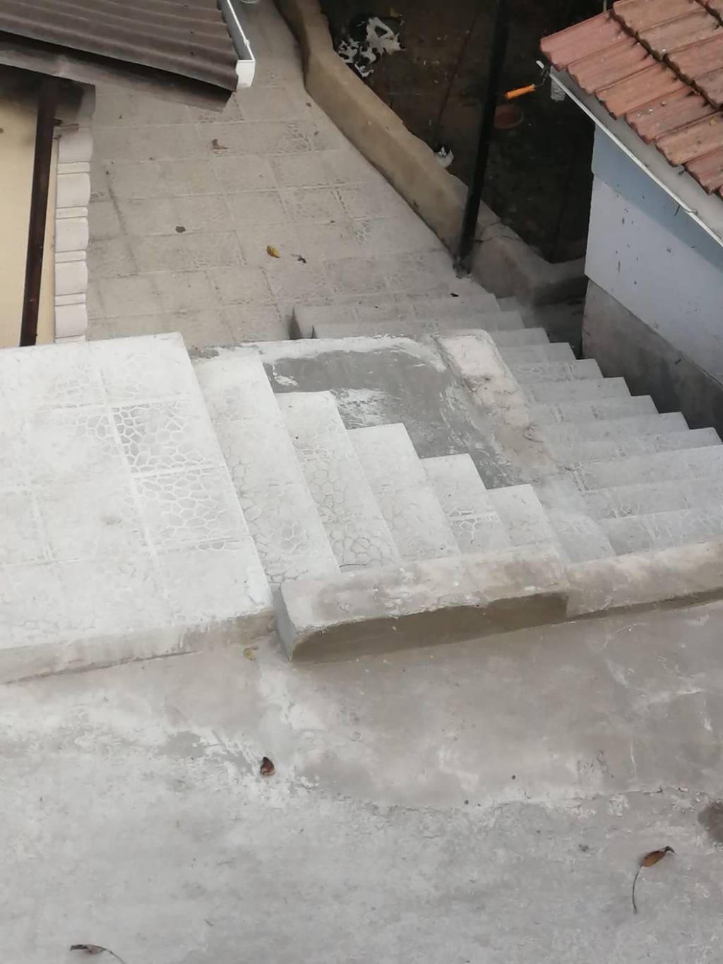 Son 3 Ayda Yaptırılan Merdivenler